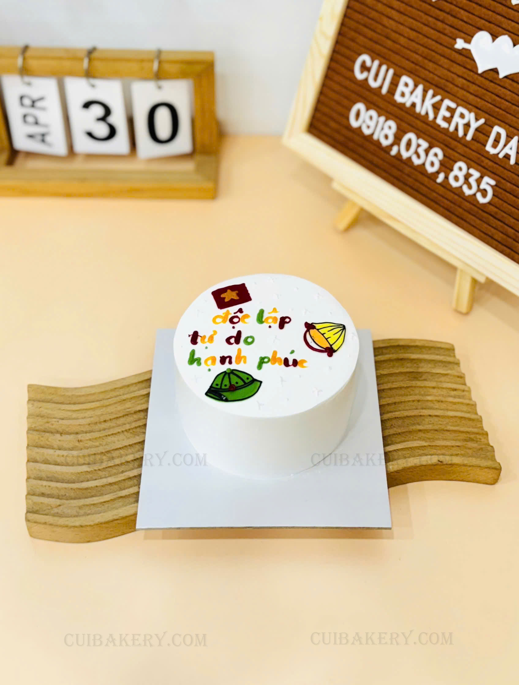 Mẫu bánh kem mini - MN011
